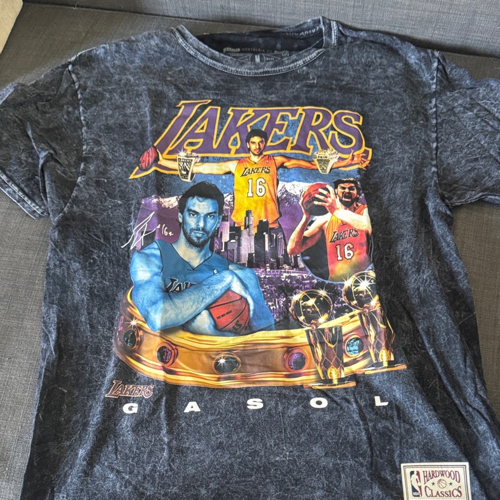 Mitchell & Ness Lakers Graphic Tee - Black and Blue